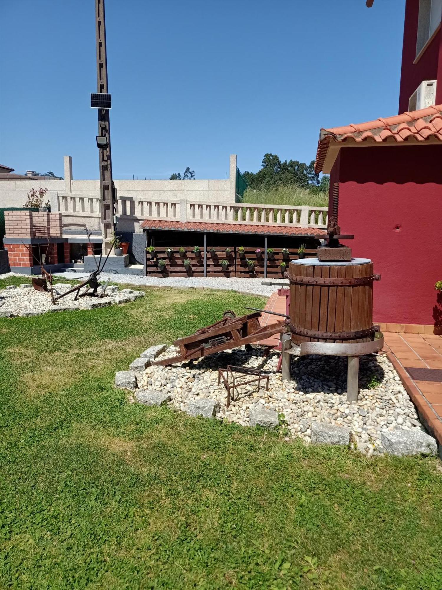 Apartamento En Bloque Vivienda Con Piscina Y Barbacoa A 15 Min De La Playa Meis Екстериор снимка