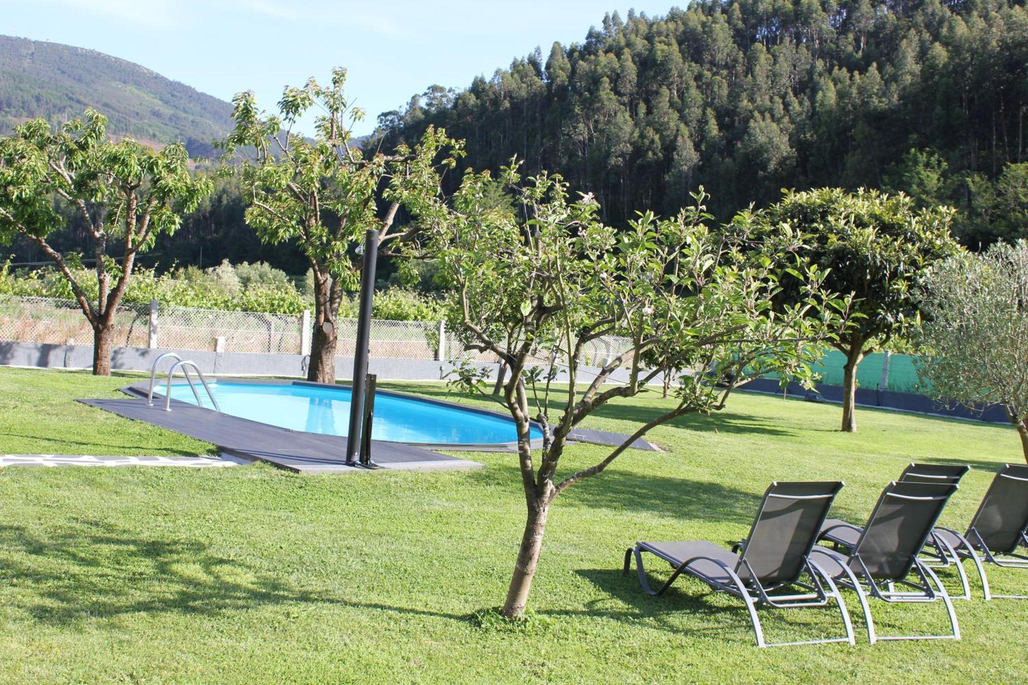 Apartamento En Bloque Vivienda Con Piscina Y Barbacoa A 15 Min De La Playa Meis Екстериор снимка